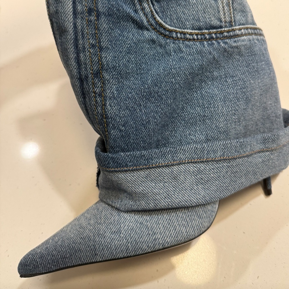 Dolce & Gabbana Classic Blue Jeans